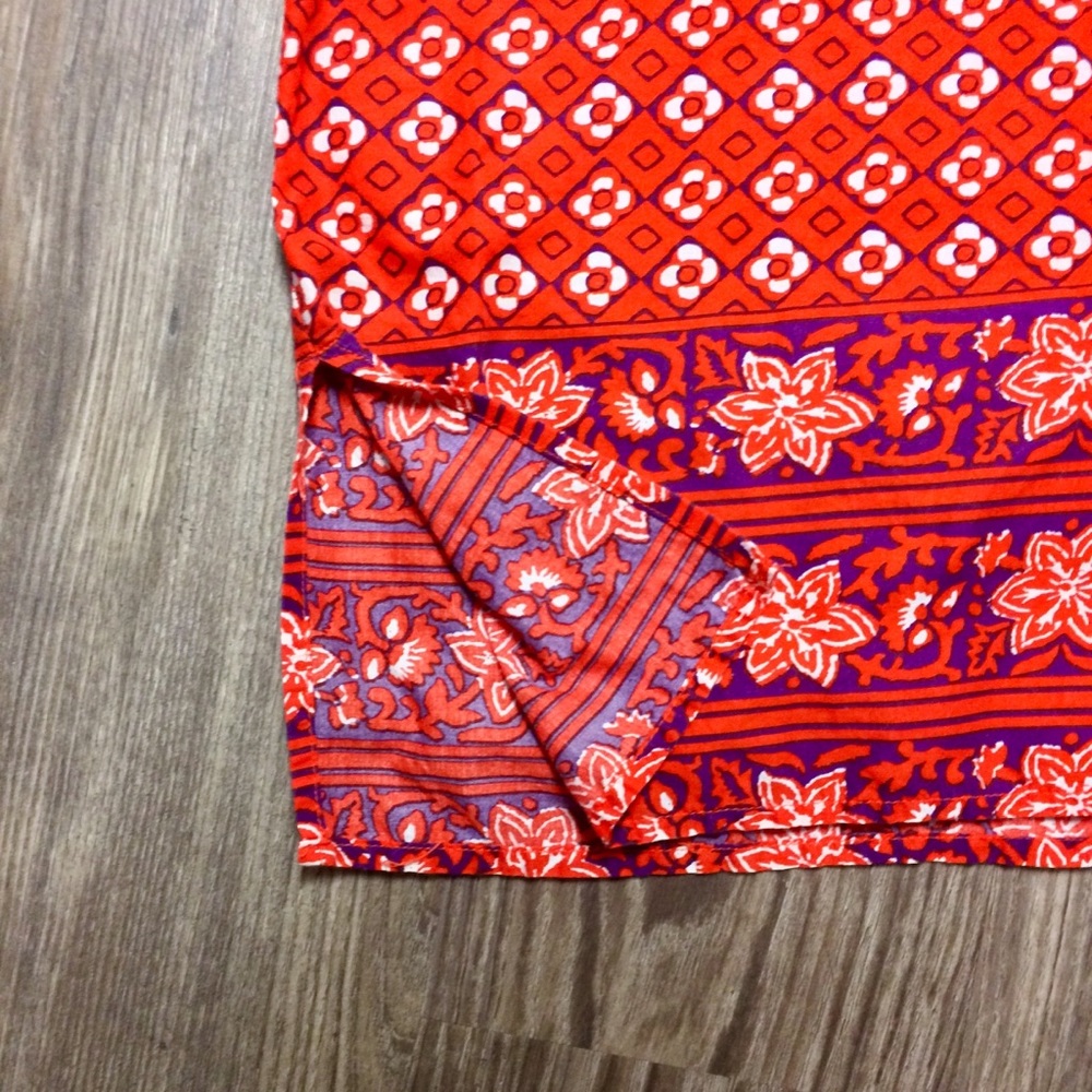 Old Navy Print Dress with Arm and Side Slits - Picture 4 of 6